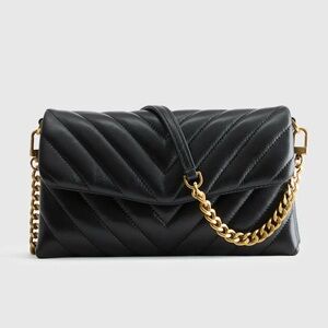 New Quince Black Genuine Italian Leather Quilted Wallet Crossbody w/ Gold Chain